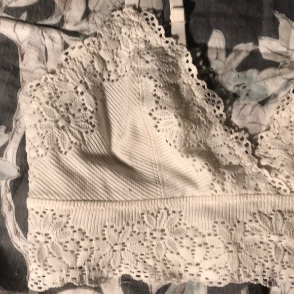 🥳5 for $25🥳 Aerie bralette - Picture 2 of 4